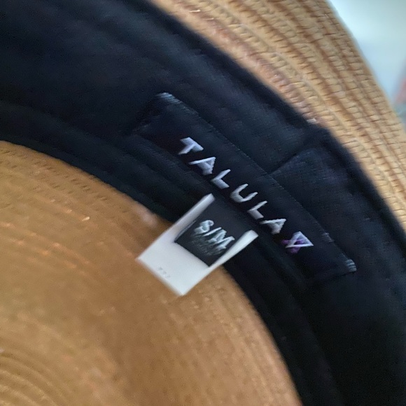 Aritzia Talula Azure Skies eau Claire hat - Picture 5 of 5